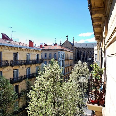 Pension Aristizabal San Sebastian Exterior photo