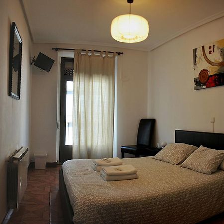 Pension Aristizabal San Sebastian Exterior photo
